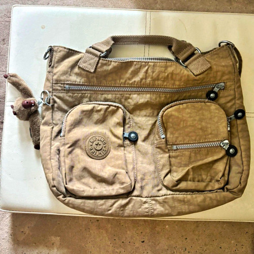 Kipling beige nylon shoulder - beige,